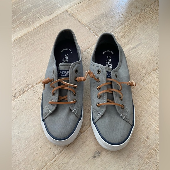 Women’s Sperry Top-Sider Memory Foam Sneakers Size US 6 - Picture 1 of 8